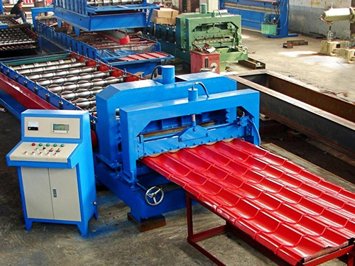 840型仿古琉璃瓦设备